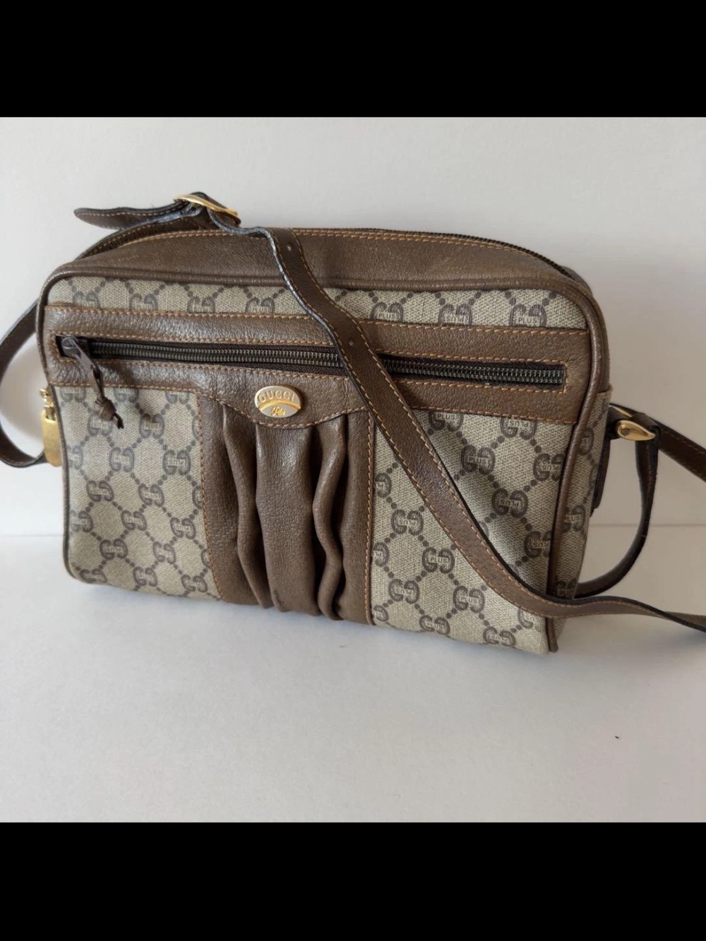 Gucci Beige/Brown GG Canvas Crossbody Bag with Gold Accent
